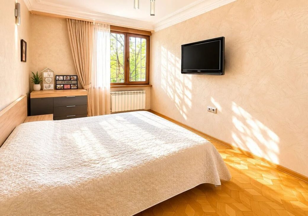 454570-3241988-crop