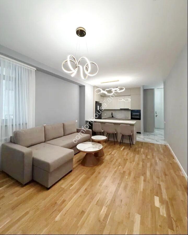 455652-3257968-crop