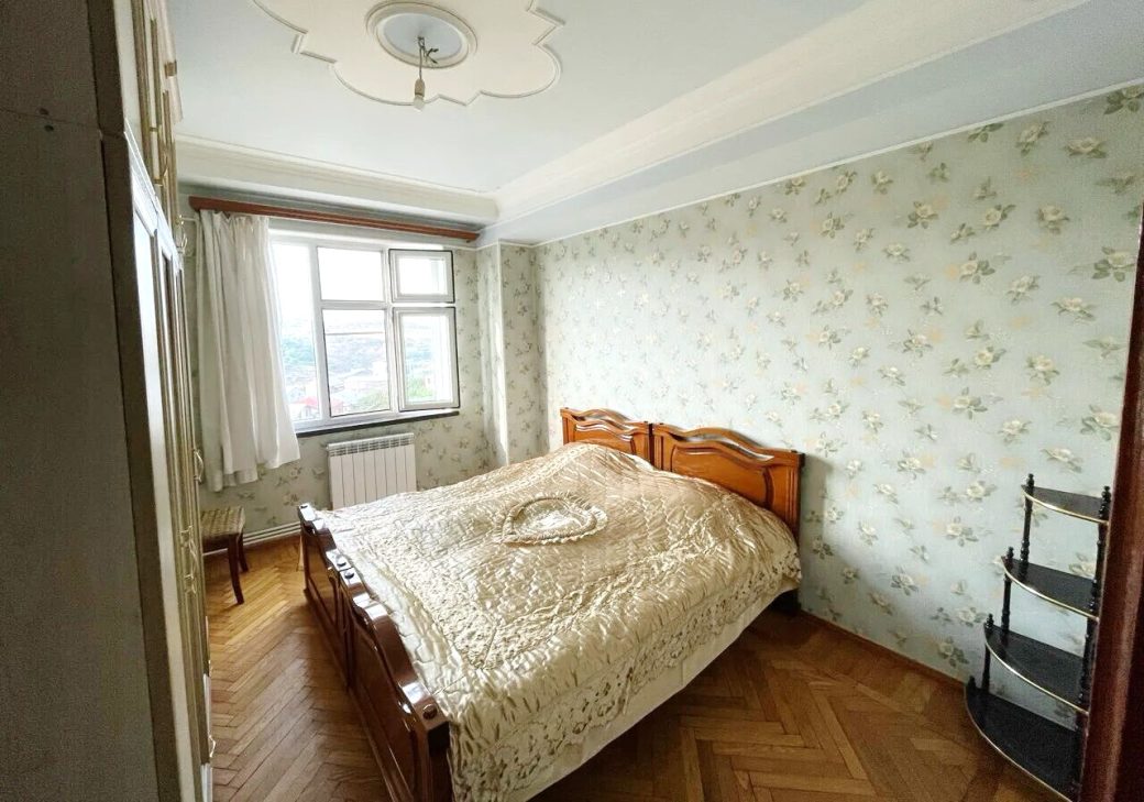 448592-3152406-crop