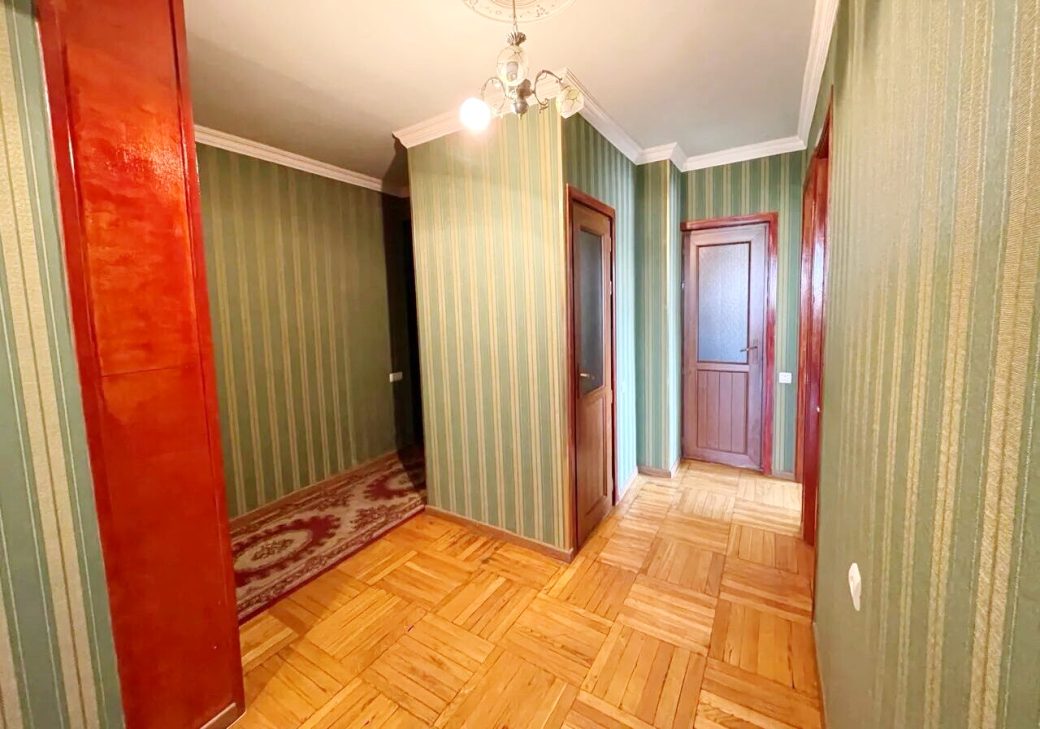 448592-3152418-crop