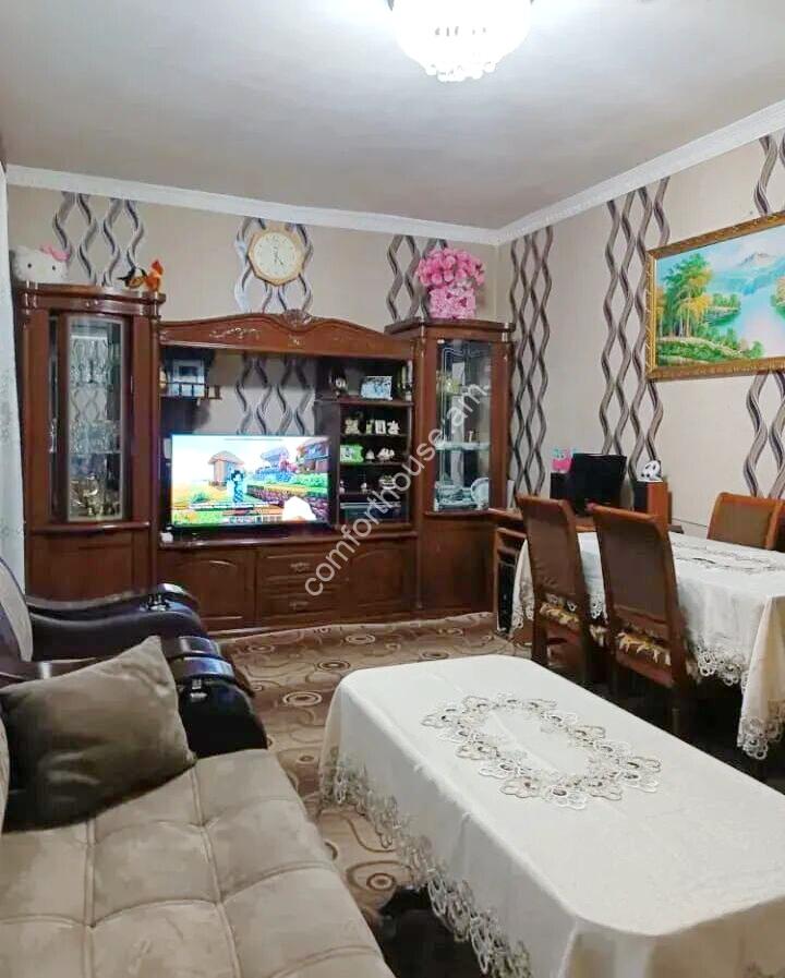 456157-3265676-crop