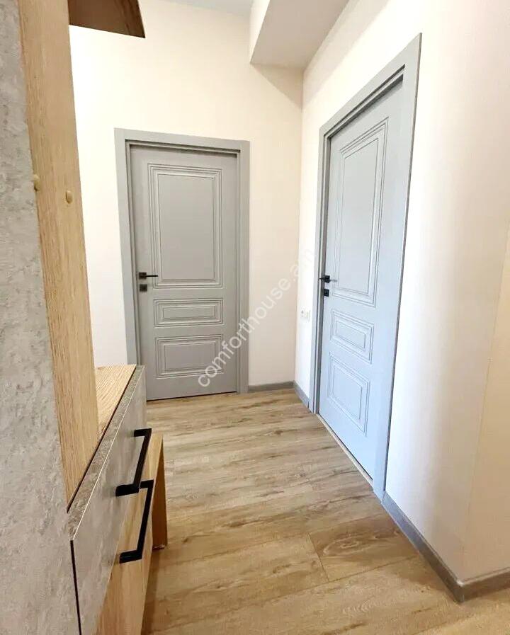 457532-3284860-crop
