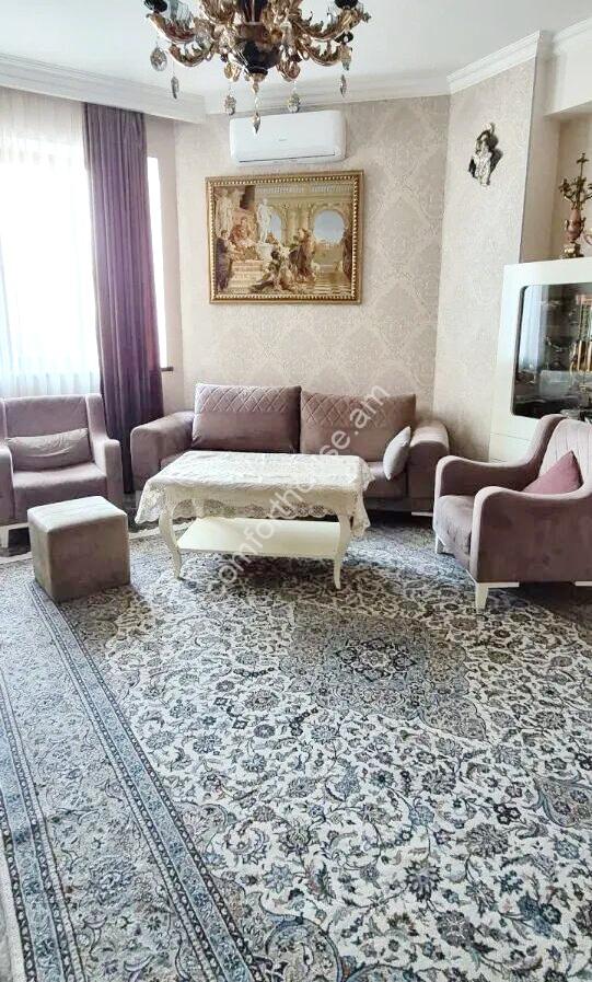 457928-3290767-crop