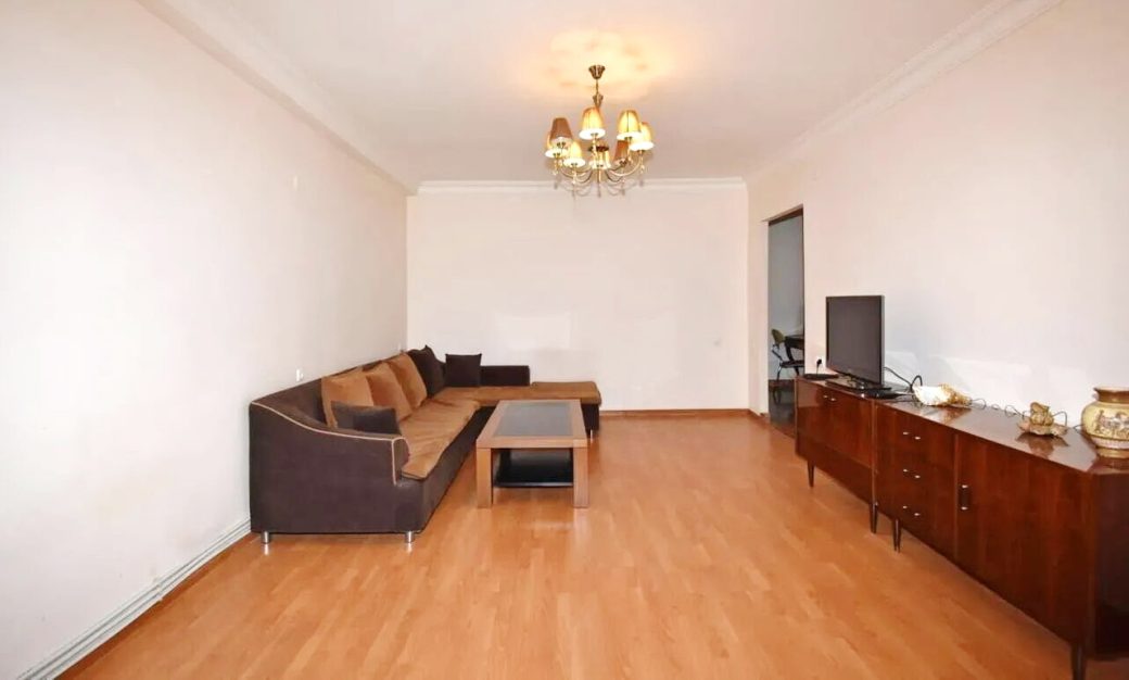 457963-3291437-crop
