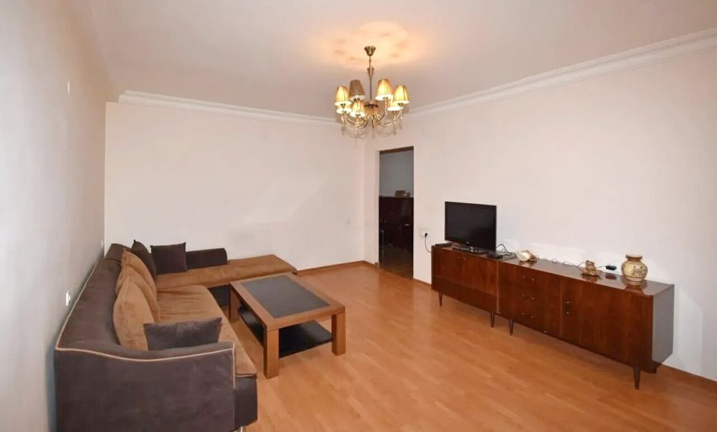 457963-3291438-crop