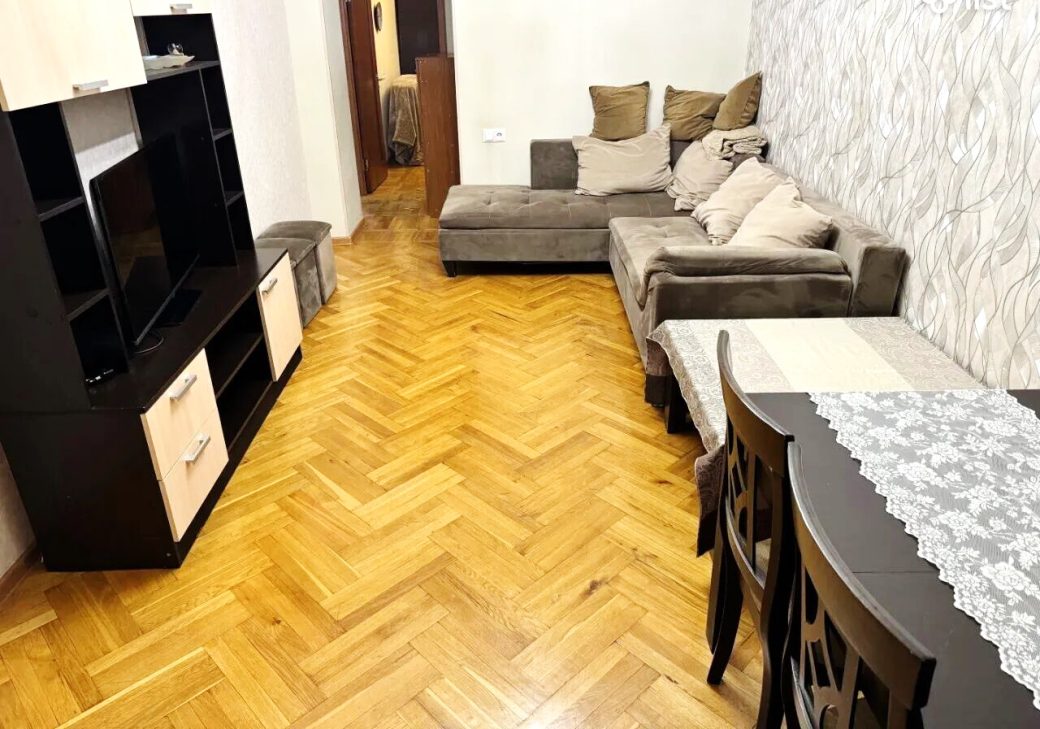 458170-3294362-crop