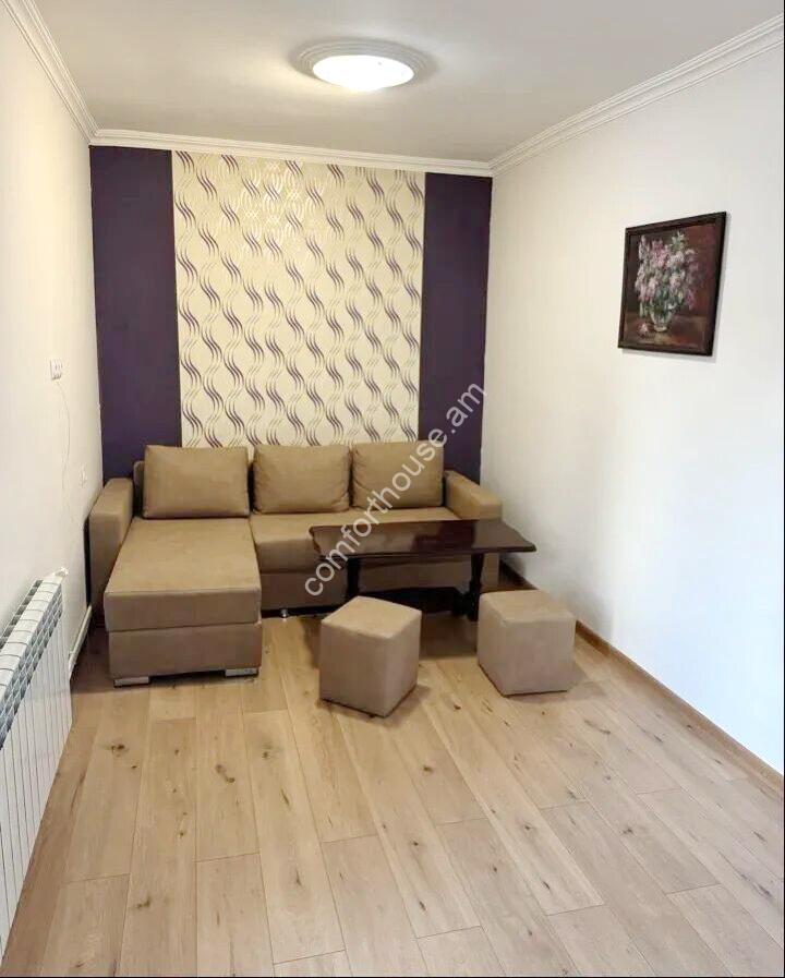 458667-3301848-crop