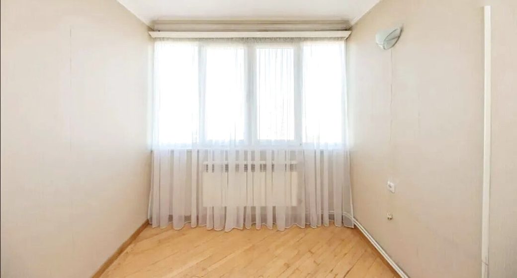 459954-3320859-crop
