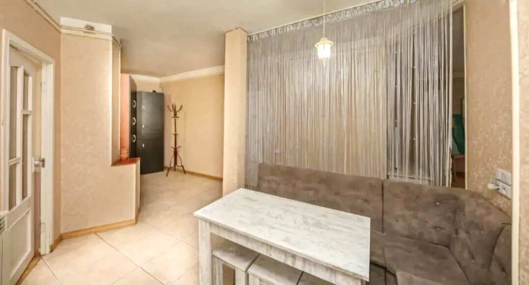 459954-3320861-crop