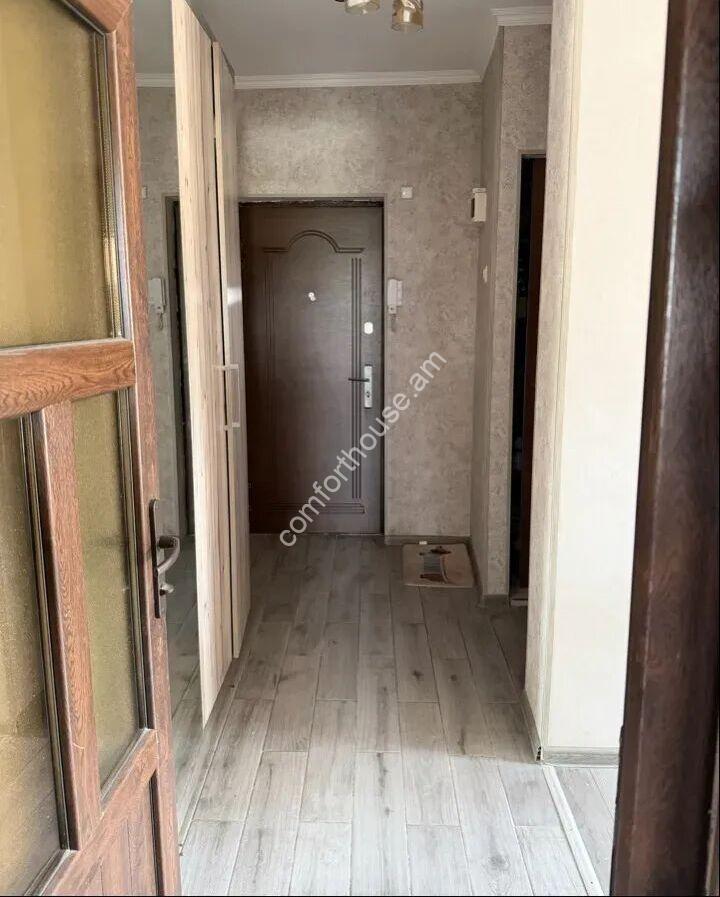 460743-3332298-crop