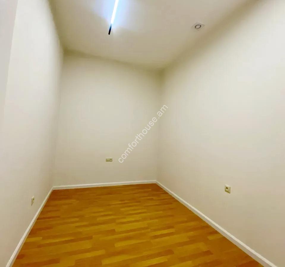 99916972