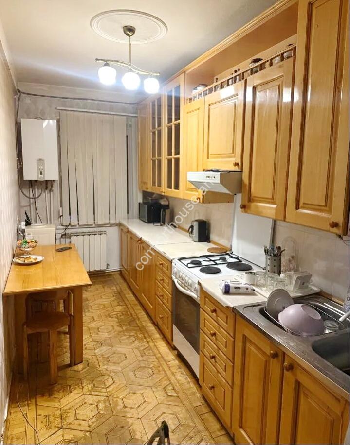 433278-2942460