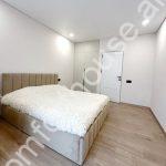459095-3308421-crop