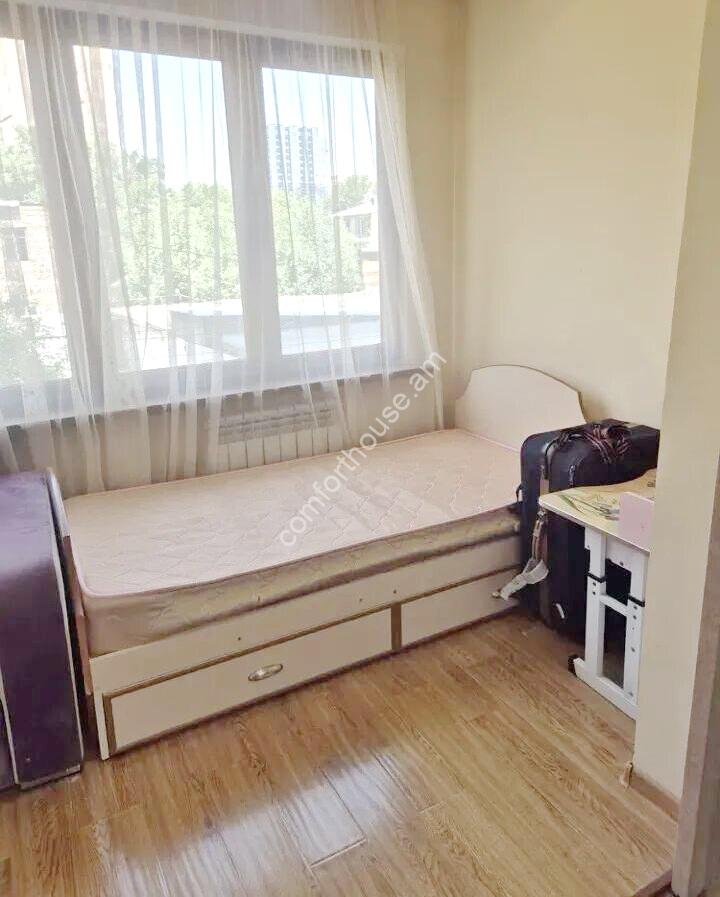 461215-3339479-crop