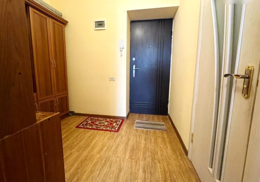 461220-3339552-crop
