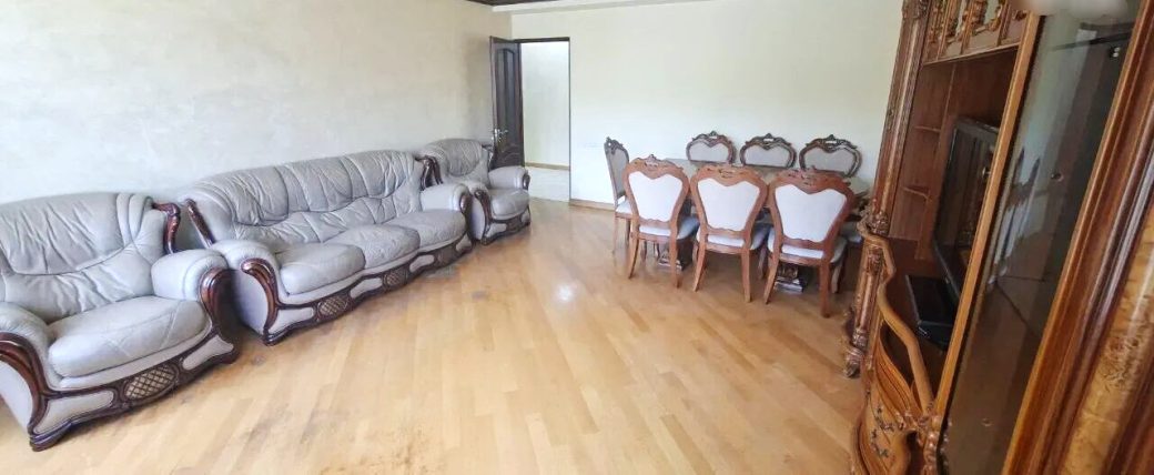 461278-3340459-crop