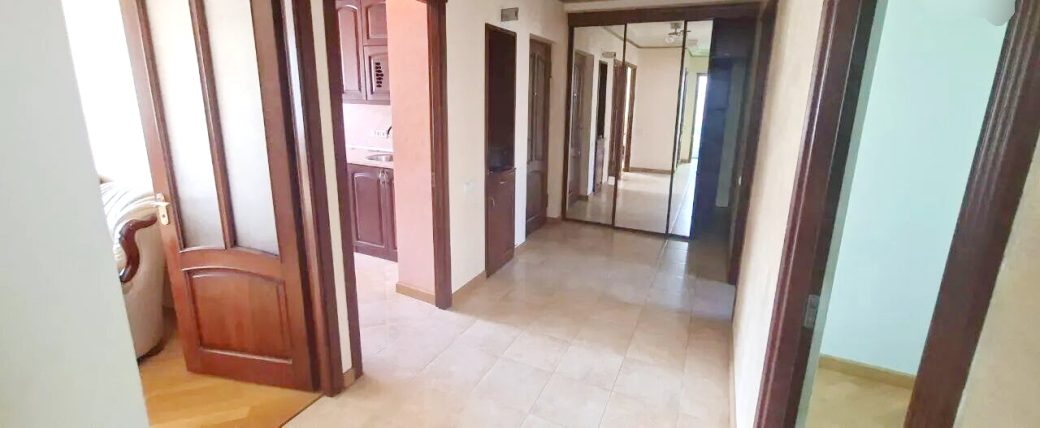 461278-3340461-crop