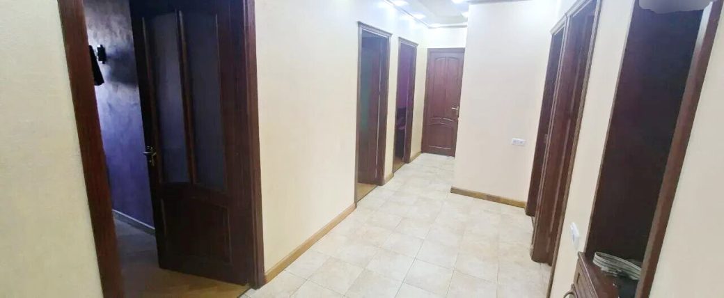 461278-3340462-crop