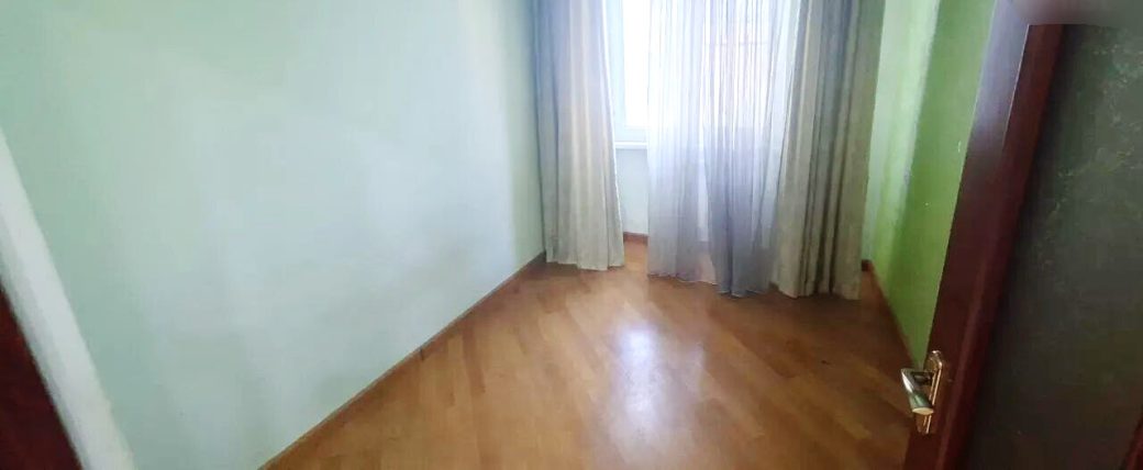 461278-3340466-crop