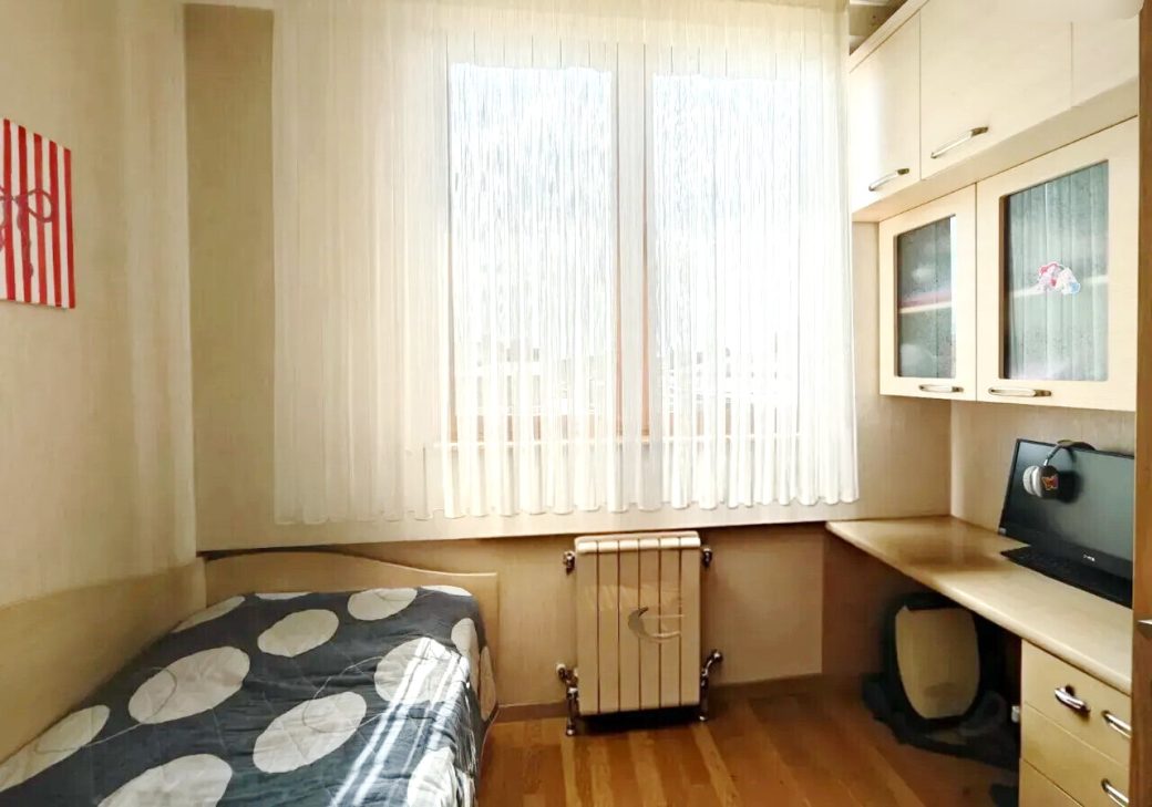 464316-3385869-crop