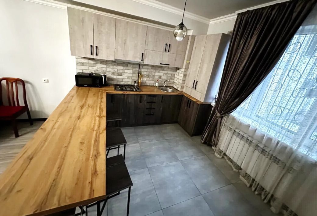 464382-3386984-crop