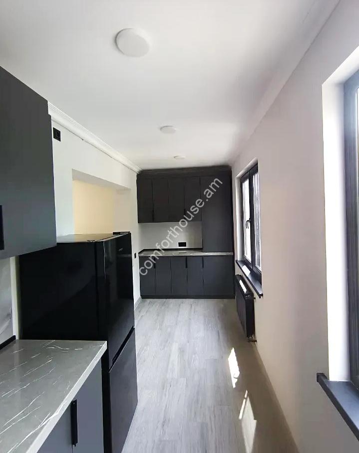 89573161