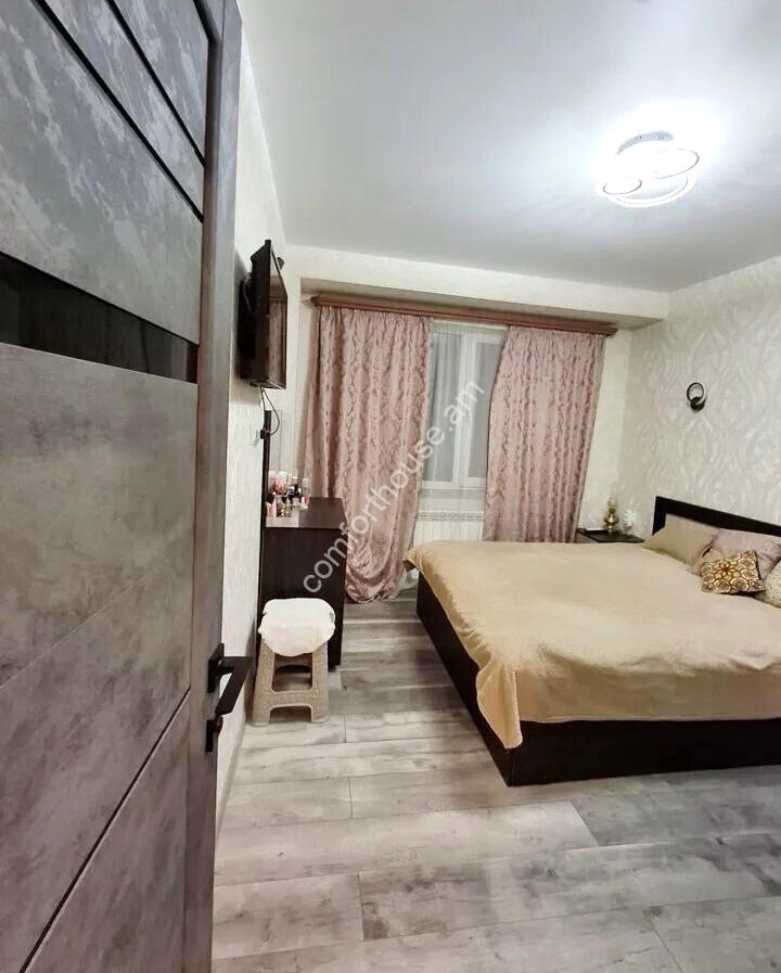 449887-3171232-crop
