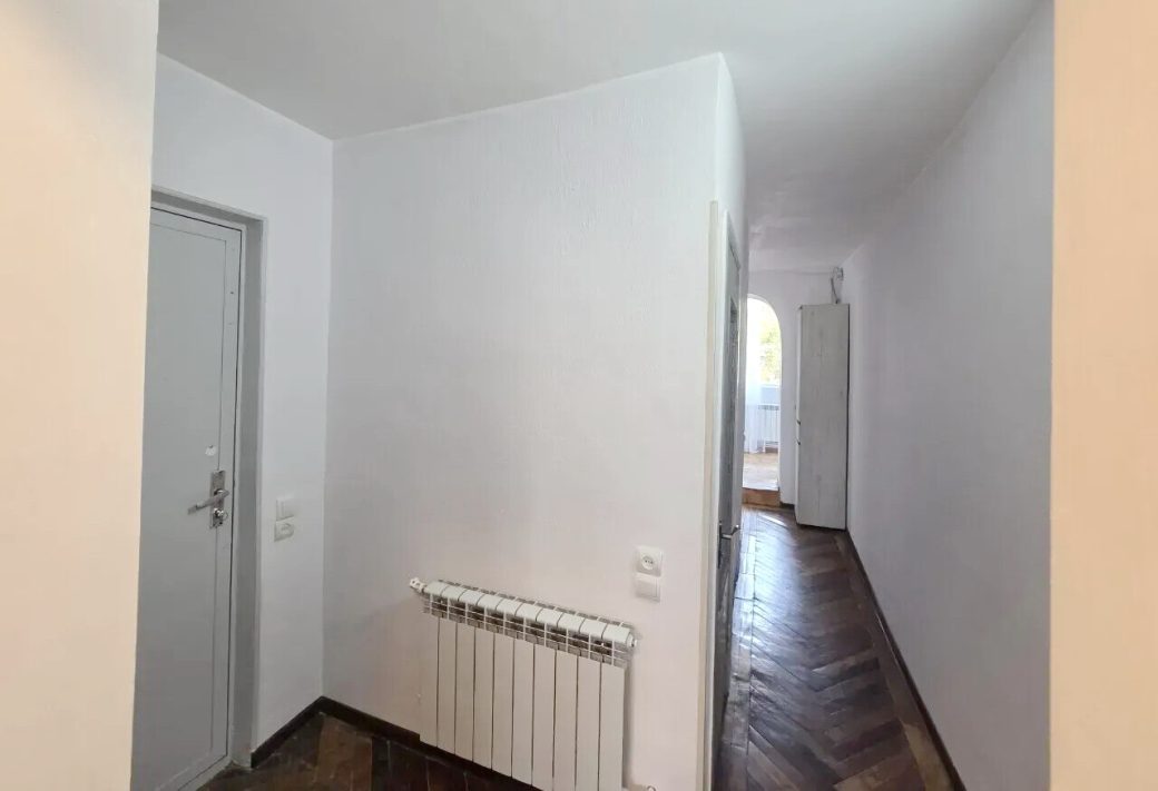 465598-3405097-crop