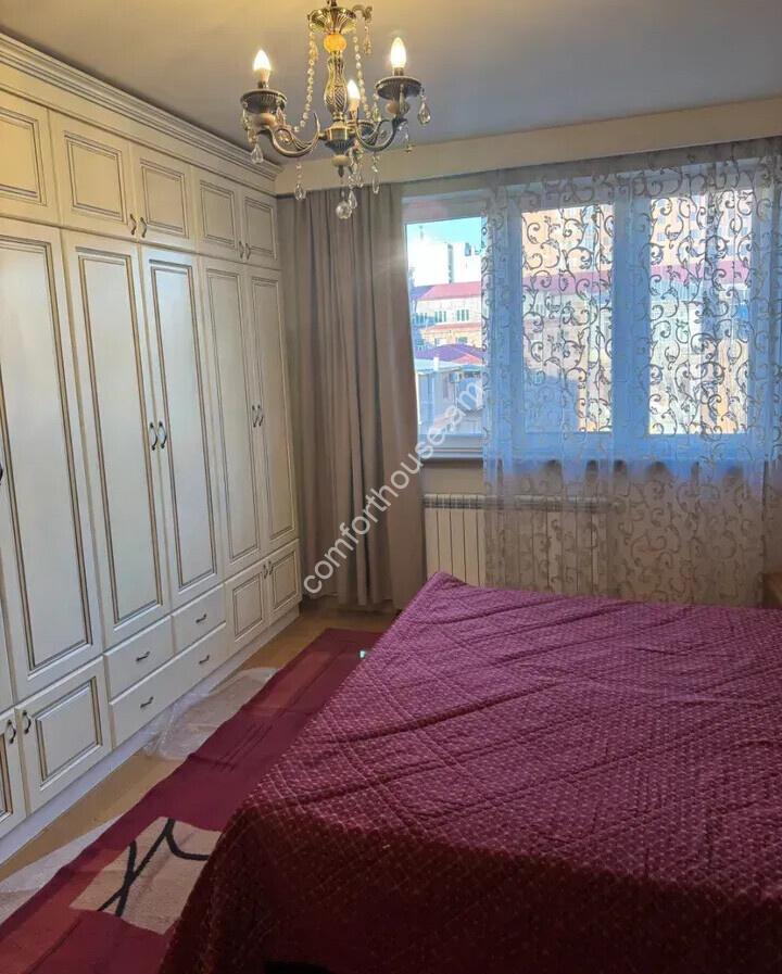 465844-3409200-crop