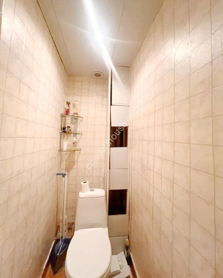465866-3409497-crop