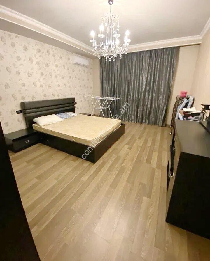 466188-3414477-crop