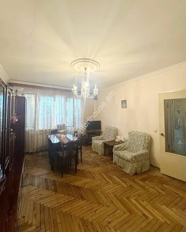 466478-3418833-crop
