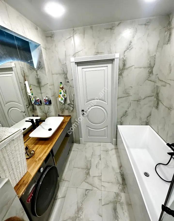 80663206