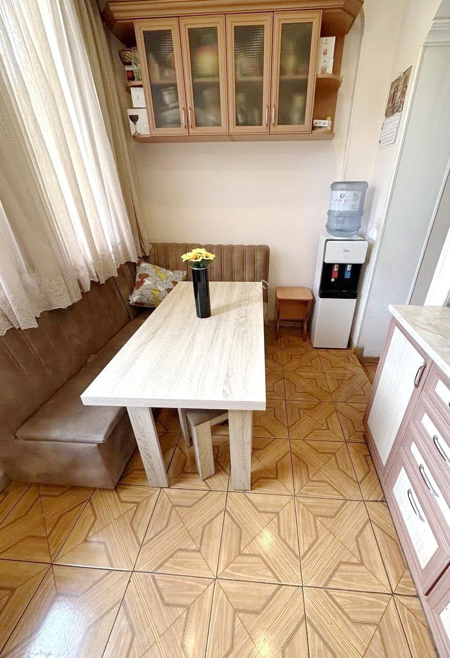 454280-3237586-crop