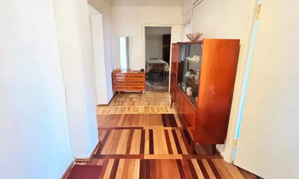 466378-3417286-crop