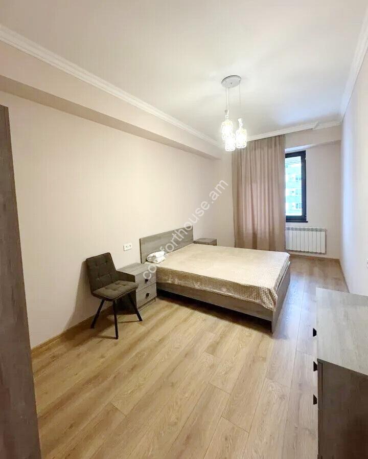 467743-3437500-crop