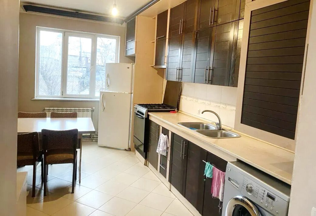 468869-3455040-crop