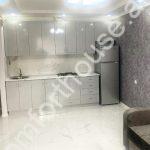 469028-3457714-crop