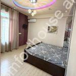 469892-3470888-crop