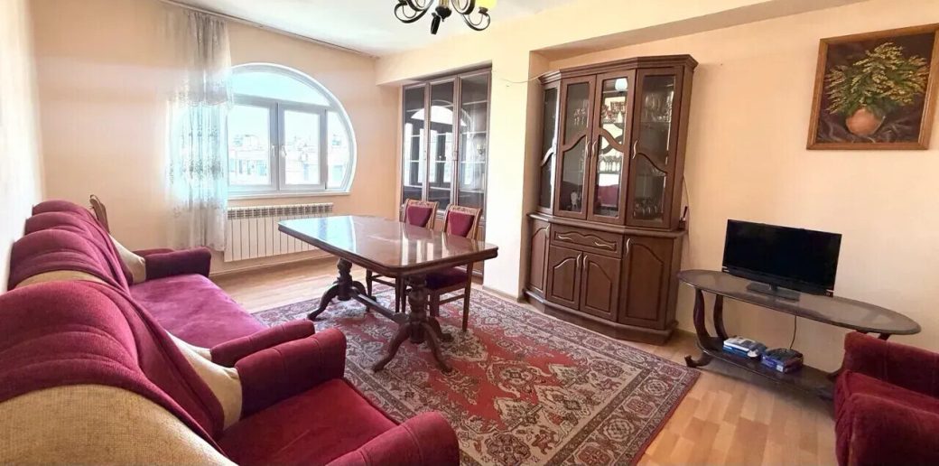 470176-3475529-crop