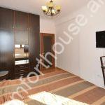470719-3483710-crop