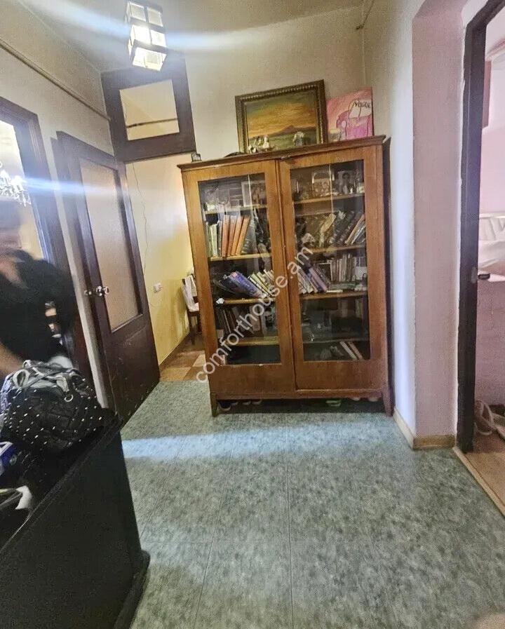 470862-3485716-crop