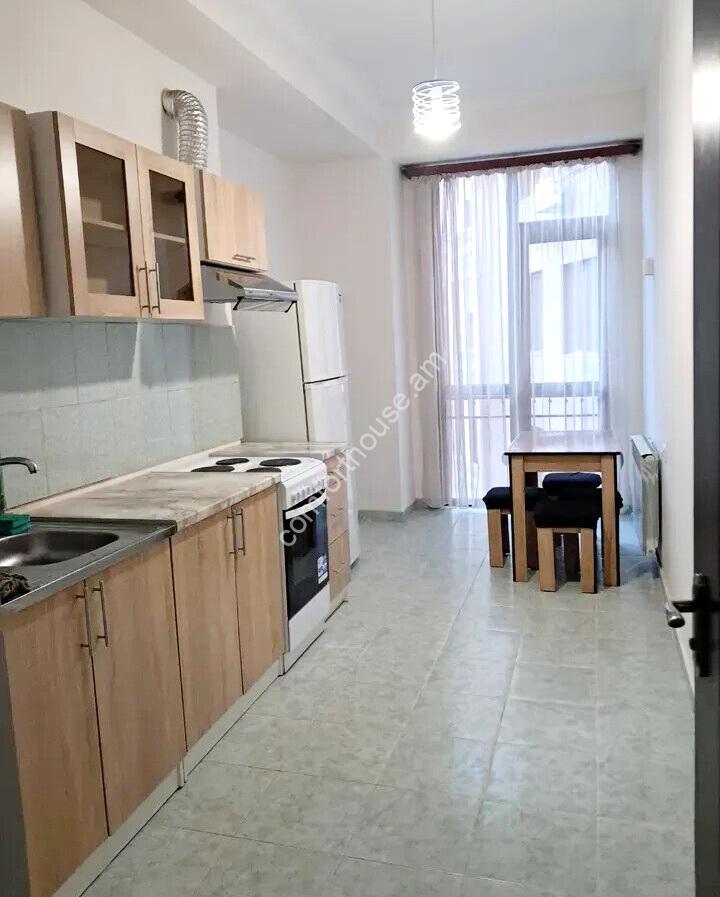 470939-3486926-crop