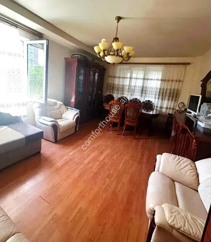 470956-3487137-crop