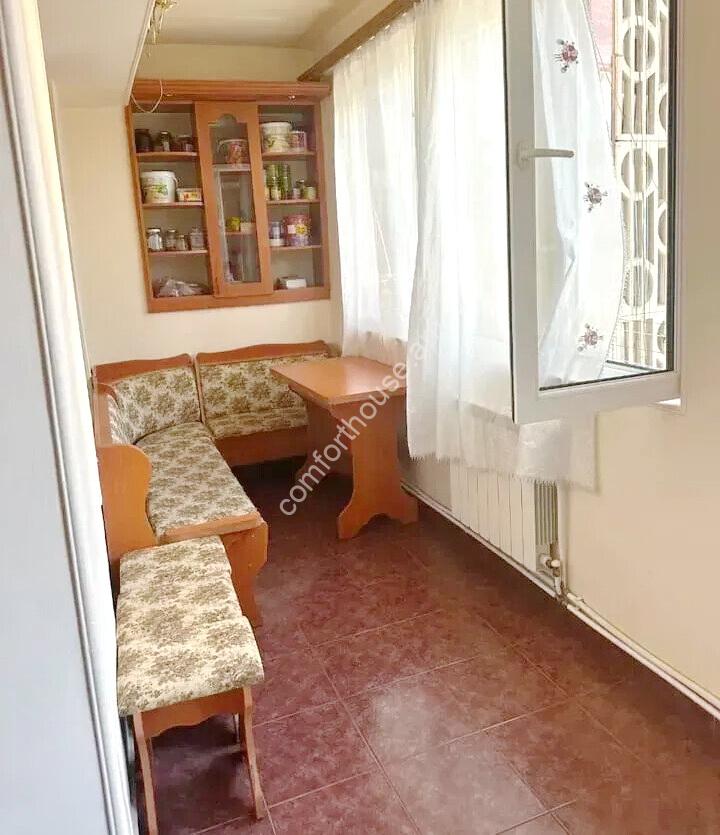 470956-3487140-crop